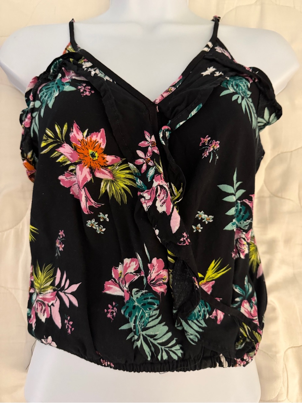 Express Black Floral Cropped Tank Top